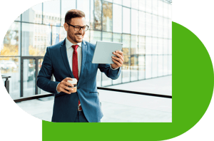 Man_Tablet_AdobeStock_188237548