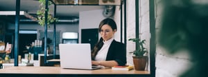 Woman-Laptop-AdobeStock_309954272